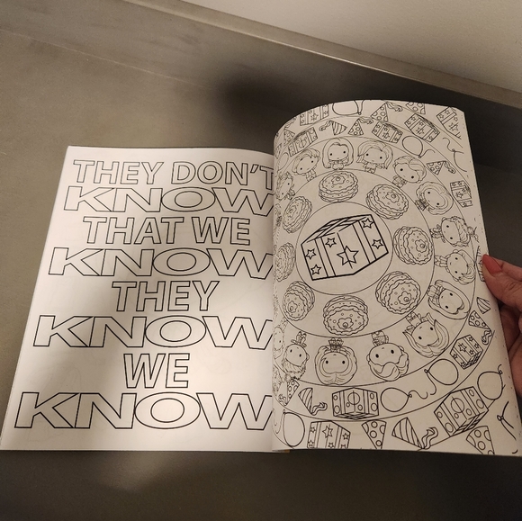 Friends Colouring Book - Picture 4 of 4